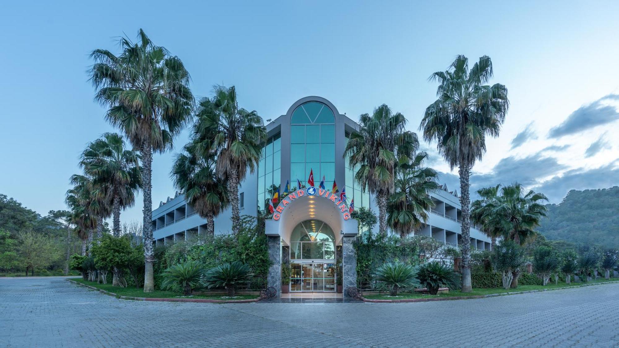 Grand Viking Hotel Kemer Exterior photo